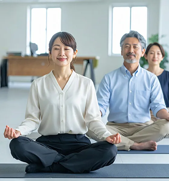 ヨガ実践（～60分）